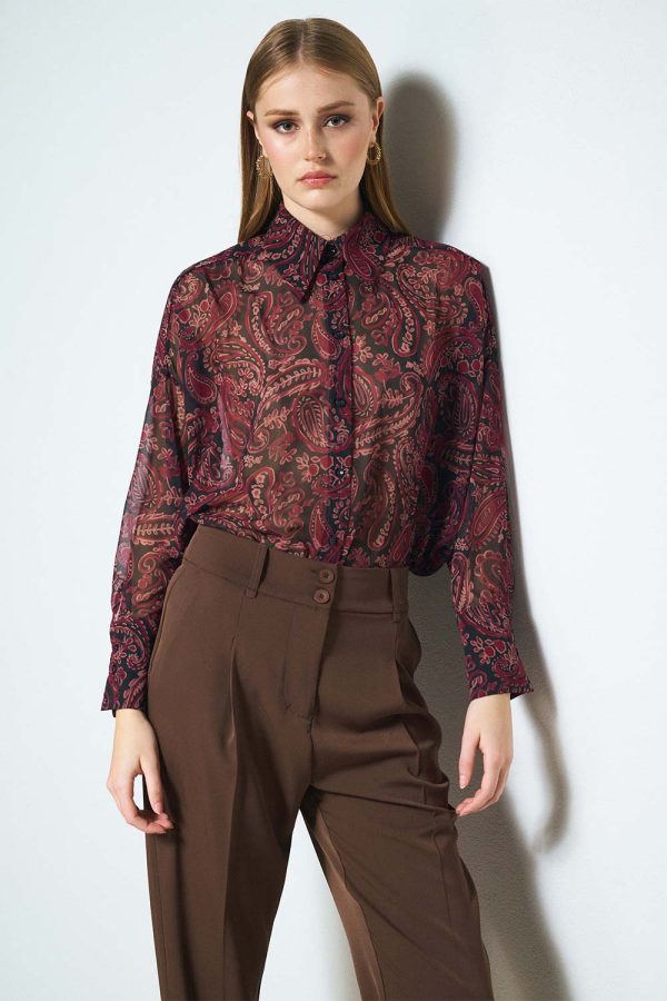 ΠΟΥΚΑΜΙΣΟ ΕΜΠΡΙΜΕ ΜΕ ΛΑΧΟΥΡΙΑ